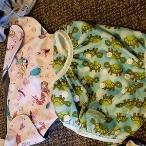 Reusable swim diapers